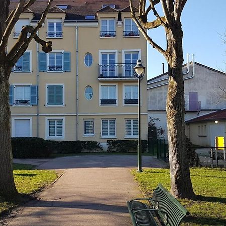 Residence Dalimier #Hypercentre# Corbeil-Essonnes Exterior photo